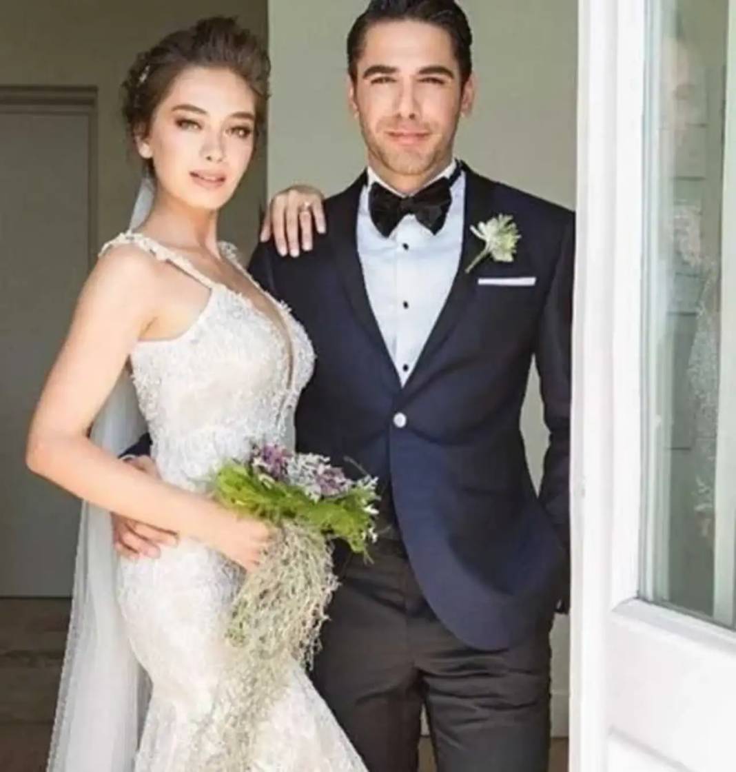 Neslihan Atagül Oğlunu Paylaştı! Sosyal Medya Sallandı! 4